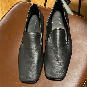 Everlane Black Leather Slip-On Loafers